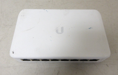 Ubiquiti UniFi 8-Port Gigabit PoE Switch (USW-Lite-8-PoE) *NO ADAPTER*