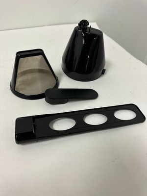 FOR PARTS  - Cuisinart DCC-3700 Coffee Maker