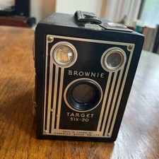 Vintage Eastman Kodak Brownie Target Six-20 Box Camera 1941 Art Deco UNTESTED