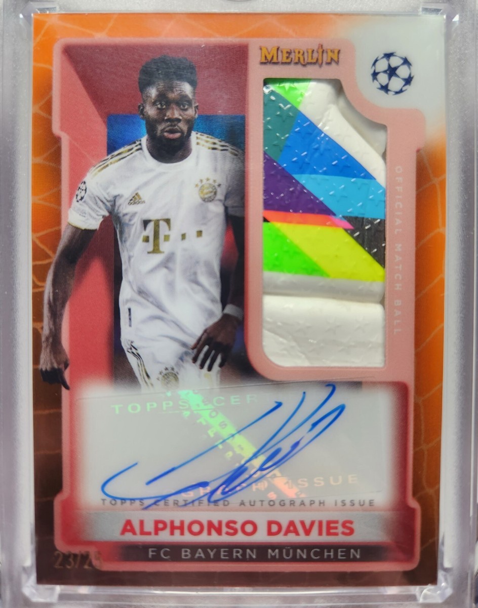 Topps Merlin ball Alphonso Davies Auto