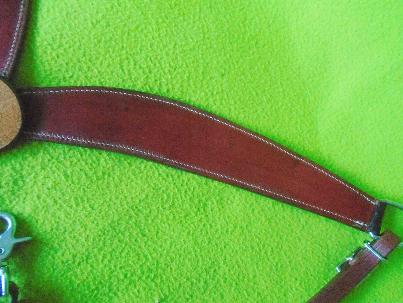 New PINES Saddlery QUALITY 2-Tone TOOLED Double Leather BREAST COLLAR Tapered