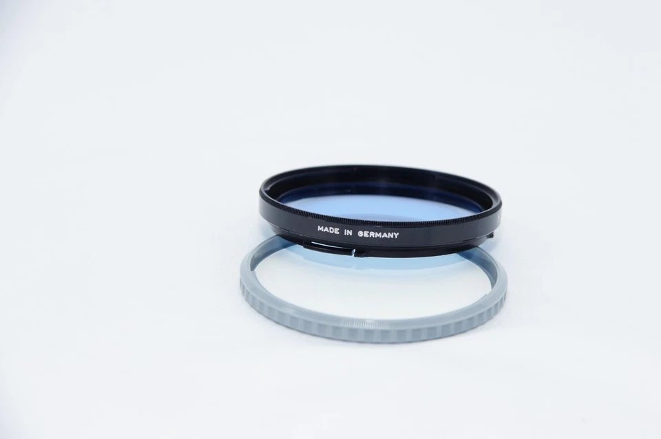 OEM Hasselblad B50 Light Balance Filter 50253 - New unused in box - Image 3 of 4