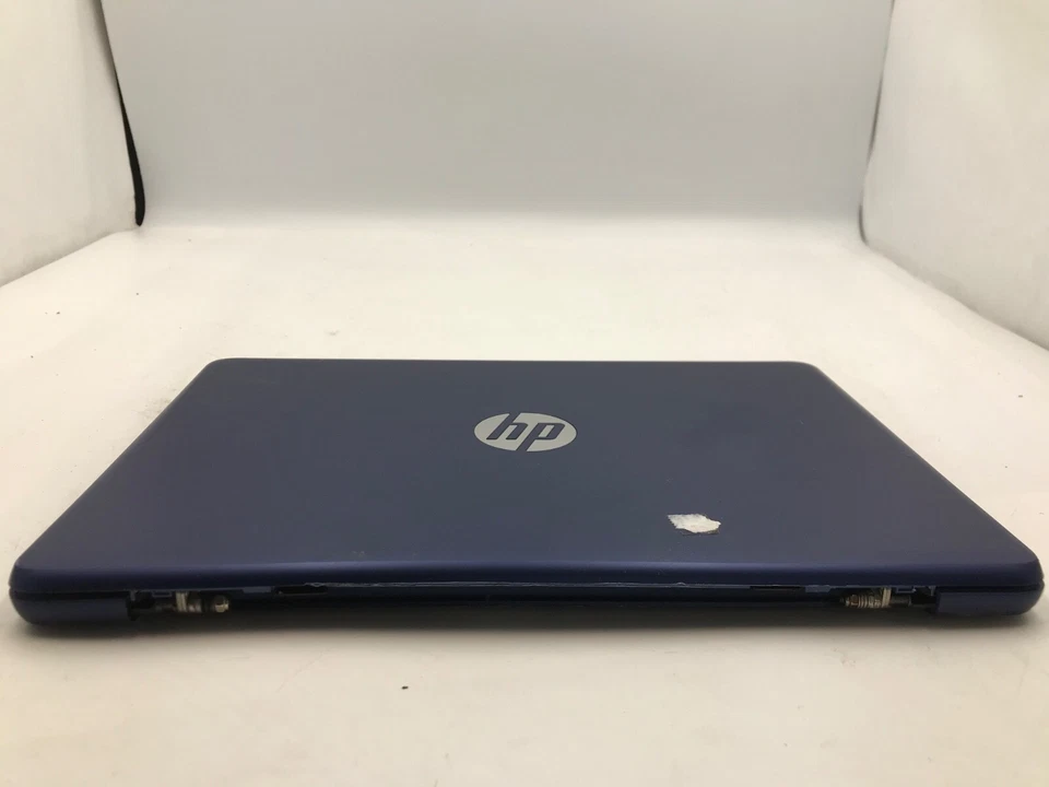 HP Stream 11 11" Laptop Intel Celeron N 32Gb SSD 4Gb RAM-BAD DISPLAY  - MZ - Image 4 of 4