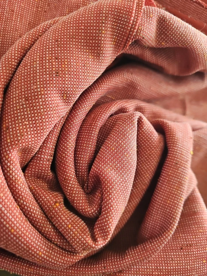 Vintage Red Slub Stretch Knit Polyester Fabric 60" wide x 30" long 1-pc Remnant - Image 4 of 4