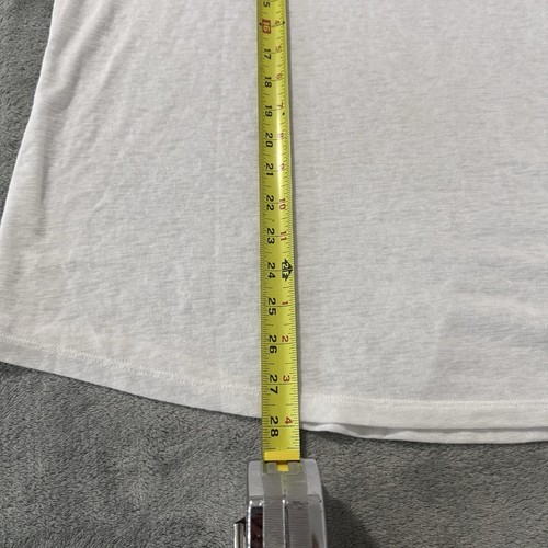 Athleta Size 2XL Breezy Scoop V-Neck Tee in White NWT $49 MSRP - Picture 7 of 7