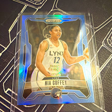Panini 2026 WNBA Prizm Nia Coffey #19 Minnesota Lynx Blue Prizm /125