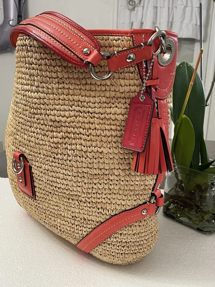 Сумочка-хобо Coach Bleeker Millie отделка натуральная соломенная коралловая кожа - Изображение 3 из 4