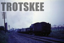 35 mm Slide BR British Railway Steam Loco 65917 Clase J38 Alloa 1966