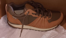 Oboz Bozeman Low Hiking Shoes Women  s 8 Chipmunk Nubuck Trail Outdoor Boots