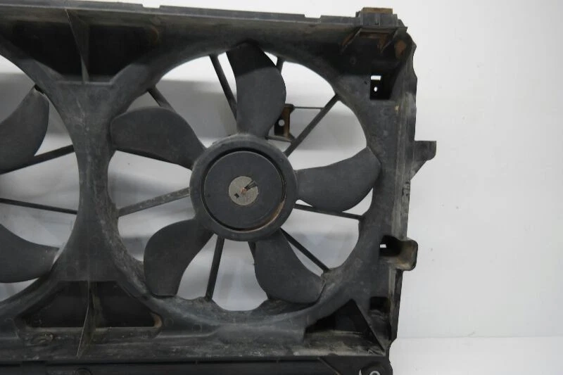 10-14 雪佛兰 Suburban 1500 散热器风扇电机组件双风扇 500 瓦电机 — 第 4/4 张图片