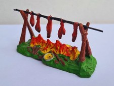 Elastolin Hausser - Massefigur - 1930er - Indianer Lagerfeuer mit Bratenspie&szlig;