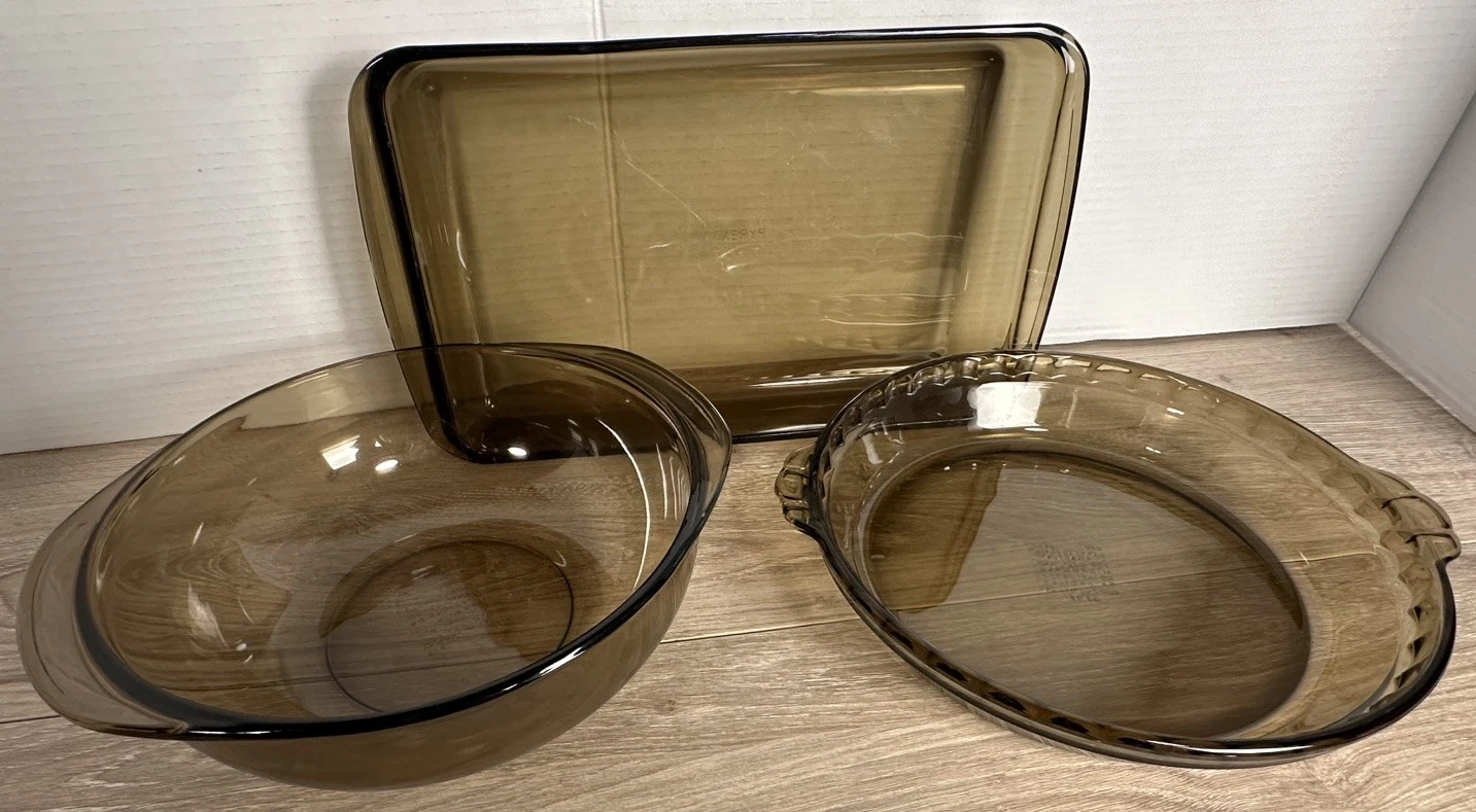 Vintage Pyrex Amber Smoke Glass Bakeware Set Bowl Pie Plate Casserole