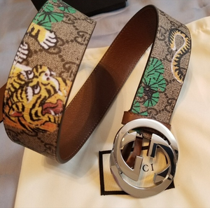 عشرون روديارد بصرف النظر عن cintura gucci bengal - transafarisarl.com