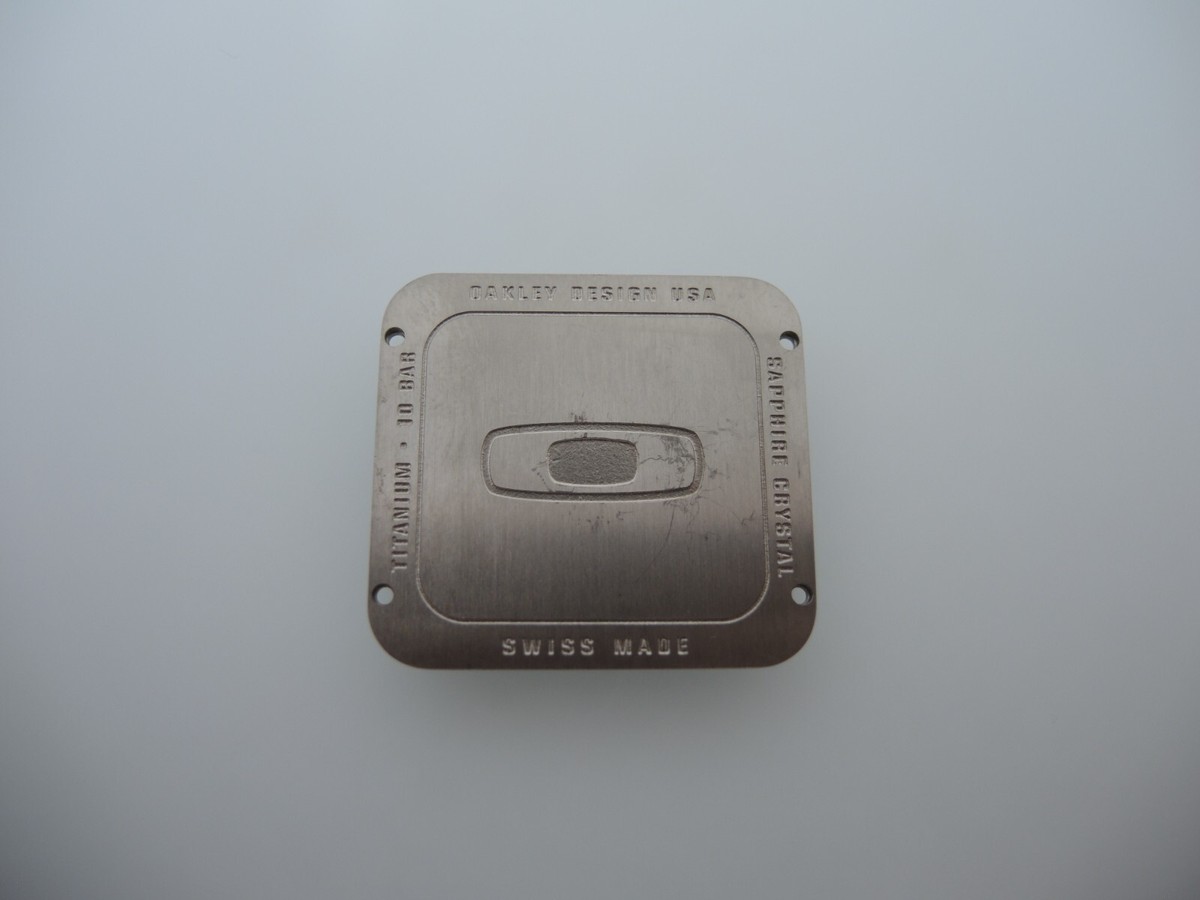 Oakley Titan Minute Machine Gehäuseboden, case back, titanium | eBay