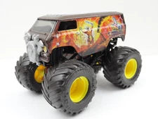 2021 Spin Master Monster Jam Thunder Bus - w/ WEAR