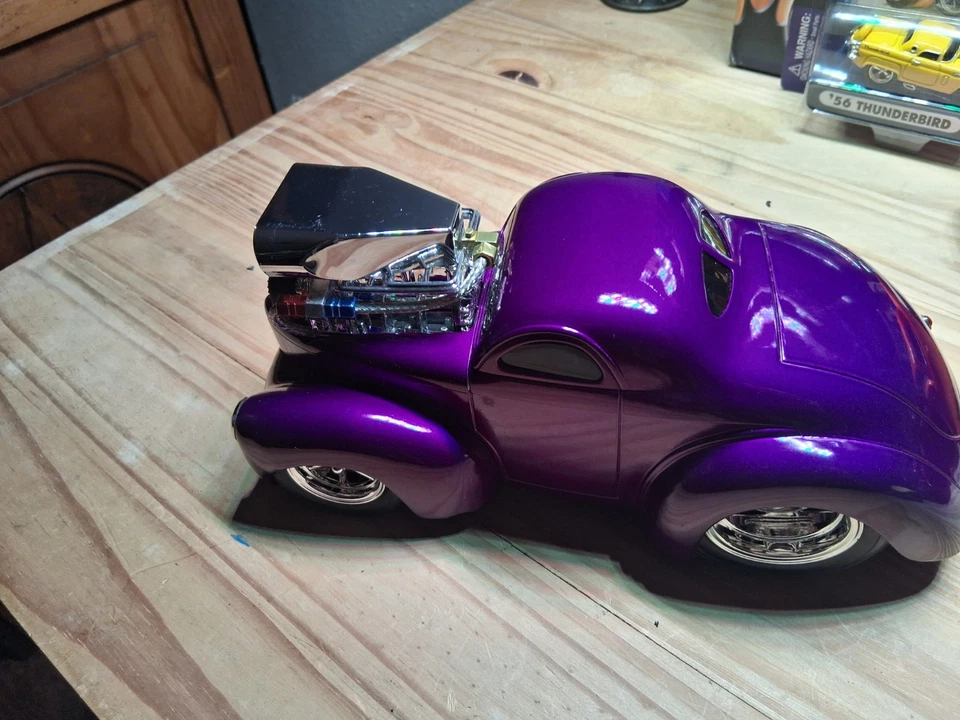 muscle machines 1 18 scale 1941 Willys Coupe slammed/lowered - Image 4 of 4