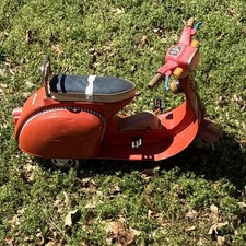 Jouet ancien trottinette rouge trois roues niveau âge 4-7 garçons et filles avant 1970