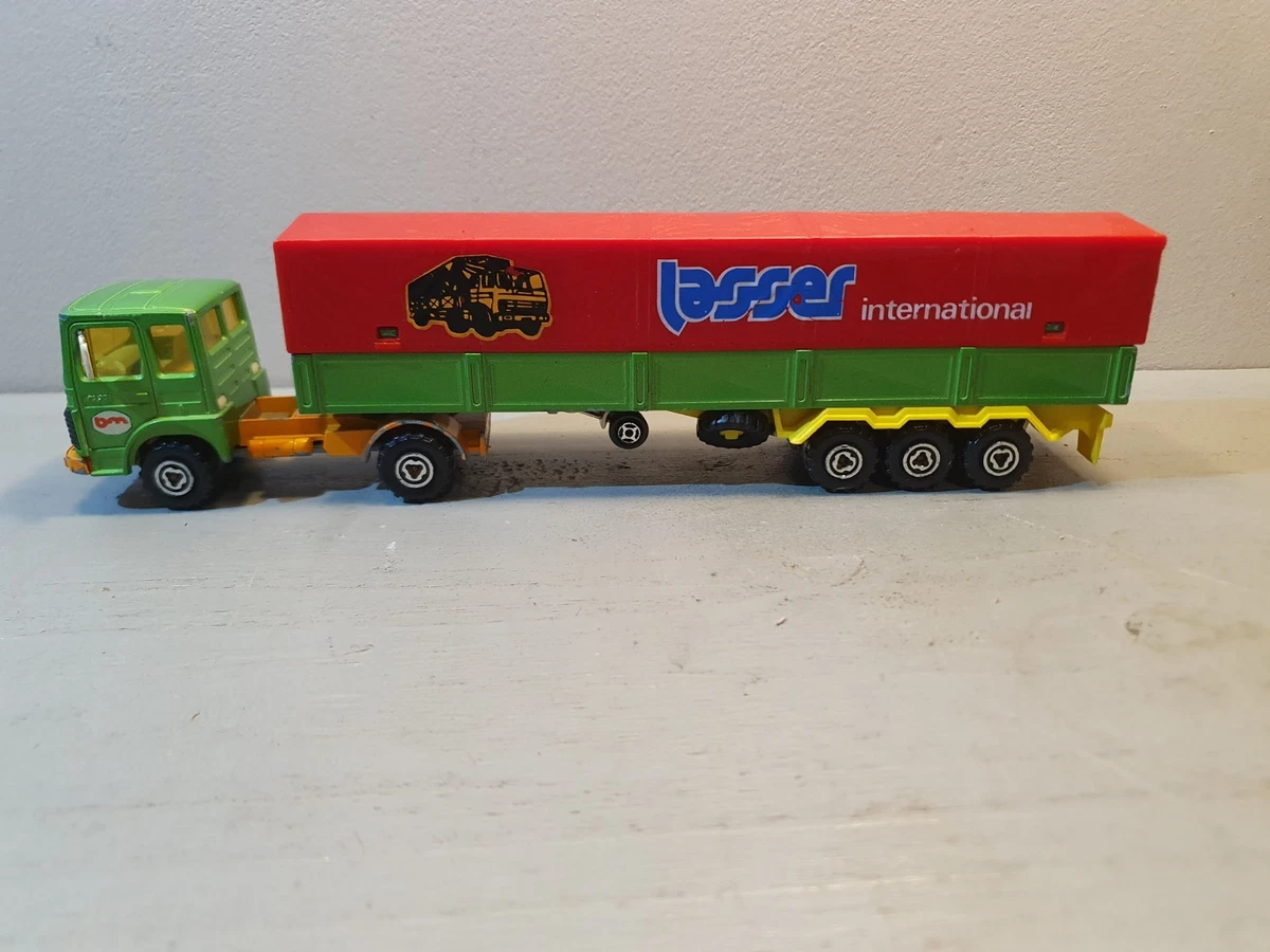 CAMION MAJORETTE 1/60 Michelin EUR 8,50 - FR