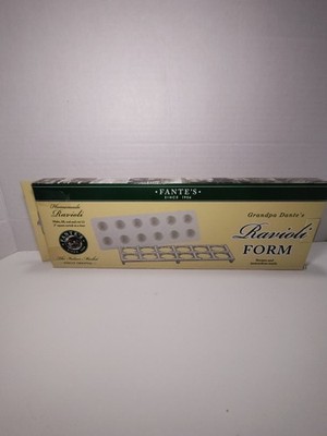 Fante s Grandpa Dante s Ravioli Maker Form 12 Square NEW in box