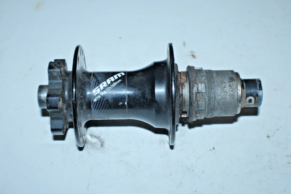 SRAM MTH746 Rear Hub 32H Black 6-Bolt Disc High Flange 12x0148 Thru-Axle ShipUS - Image 3 of 4