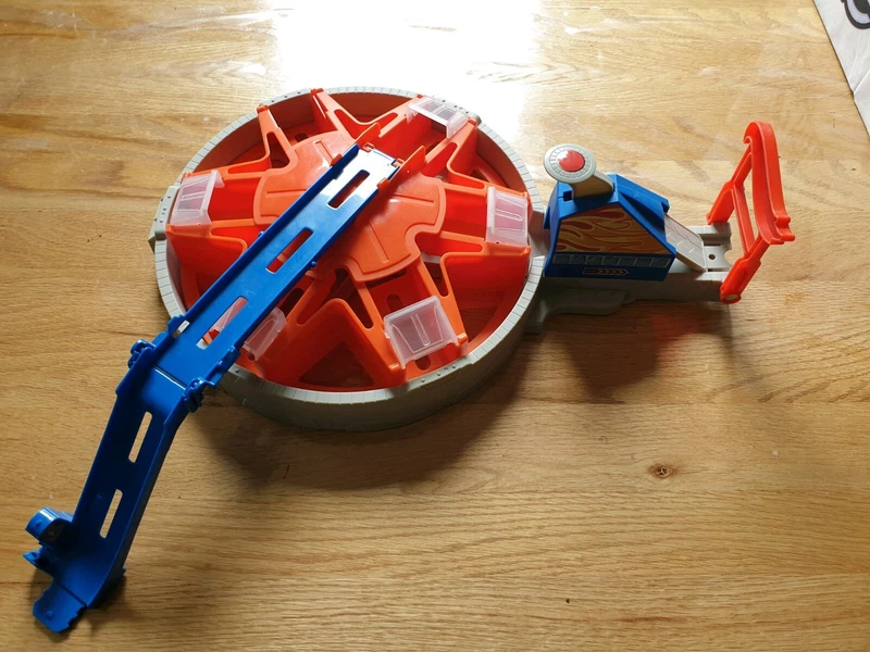 hot wheels fast blast car park