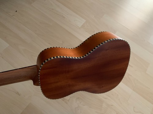 Konzert Ukulele aus massivem Mahagoni mit Gigbag - Bild 17 von 20
