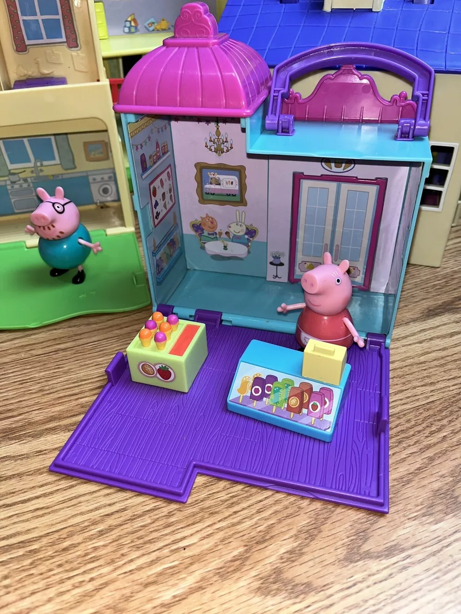 Peppa Pig's House Playset with 4 Figures Fold Out House with Carrying Handle