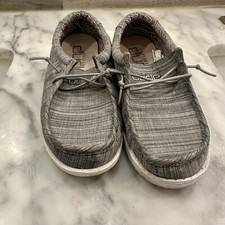 Hey Dude Wally Youth Sharkskin Y2-L3 Slip-On Moccasin,Gray