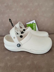 size 4 womens crocs