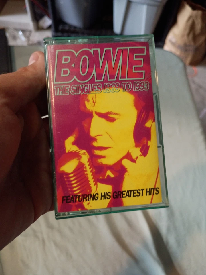 DAVID BOWIE/THE SINGLES 1969-1993-RYKO/BMG-1993-RAC-10218/19 CASSETTE- - Image 2 of 4