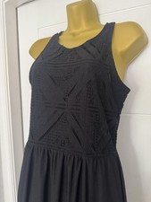 H&M Black High-Low Dress – Size 10 – Fully Lined – Elegant Sleeveless Design