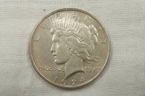 NobleSpirit Desirable 1924 Silver Peace Dollar AU / BU Slider Lovely Color