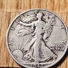 1942 Walking Liberty Half Dollar 50C Silver 0.9 Fine Business PHILA KM#142 498 — photo 3