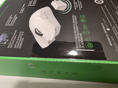 Razer Viper V3 Pro White Edition Bezprzewodowa mysz do gier Optyczna ultralekka - Zdjęcie 4 z 4