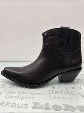 Dingo Western Women’s Pull On Snip Toe Booties Side Zipper Black Size 7 M.