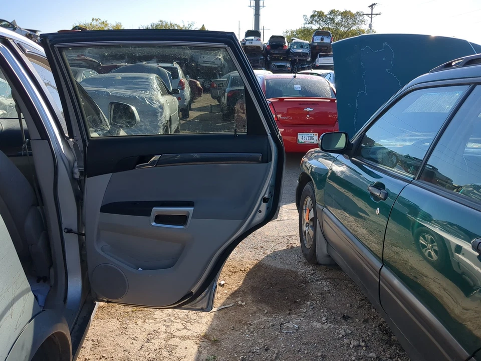 2008-2010 Saturn Vue Passenger Rear Door Oem J1EZG Foto 2 de 2