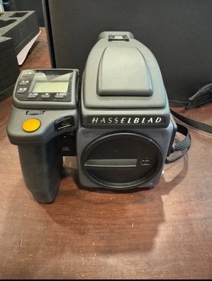 H6D-100C Hasselblad Digital Camera 100MP Includes original pelican carrying case