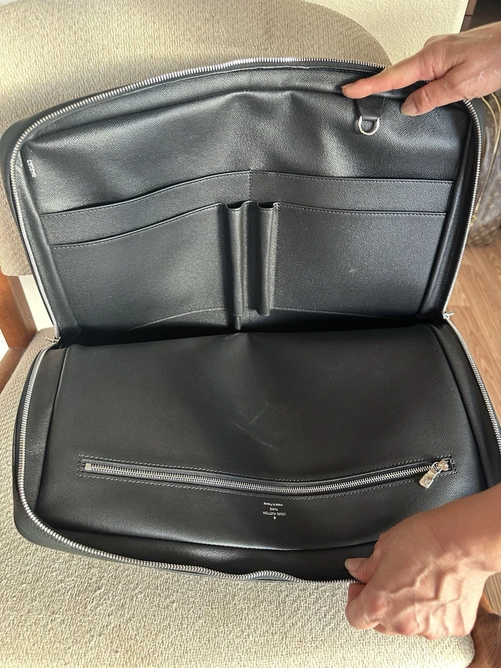 Auténtico maletín negro LOUIS VUITTON Epi Porte Documents Voyage M54472 18661108 Foto 4 de 4