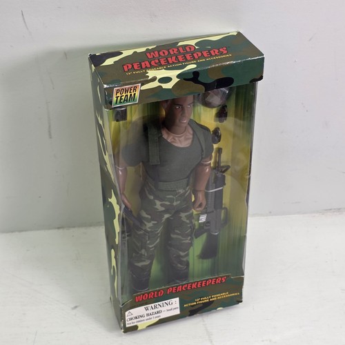 Vintage Power Team World Peacekeepers African American Army Action Figure 12" - Picture 4 of 6