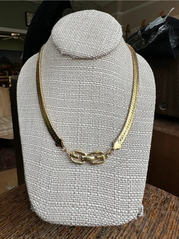 Collana vintage Givenchy GG catena a spina di pesce placcata oro 30 pollici