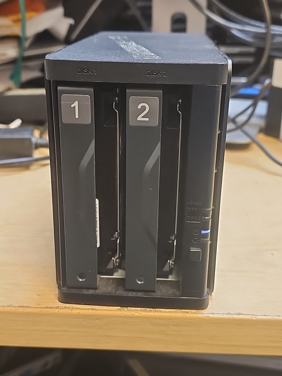 Buffalo Linkstation LS420D NAS with 2 x 3TB SEGATE BARRACUDA HDD