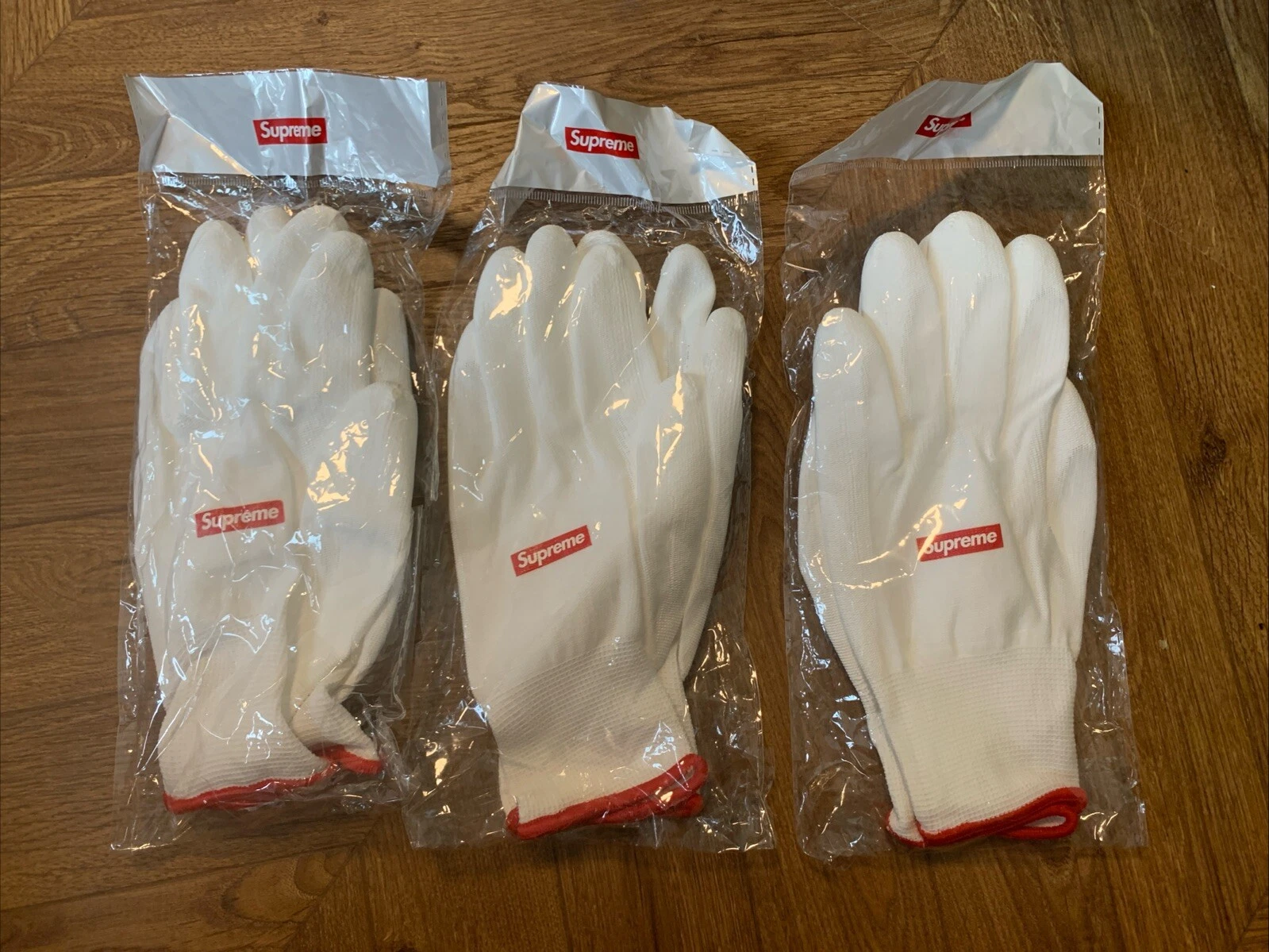 Logo boîte gants caoutchoutés supreme blanc FW20