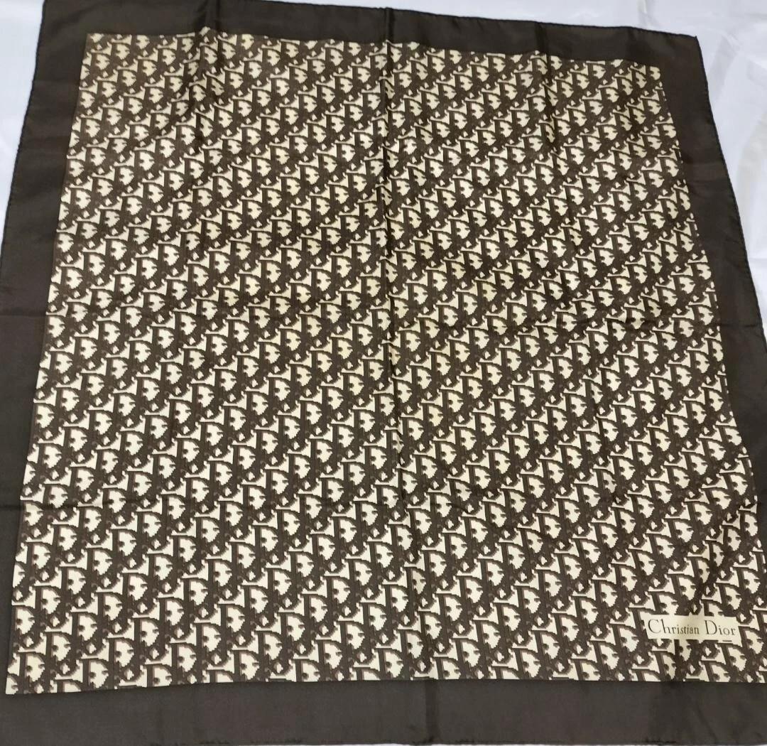 Foulard Christian Dior 78 cm 30,7