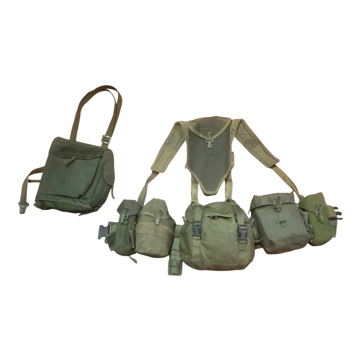 Canadian Armed Forces '82 Pattern Load Bearing 11 Piece Web Set