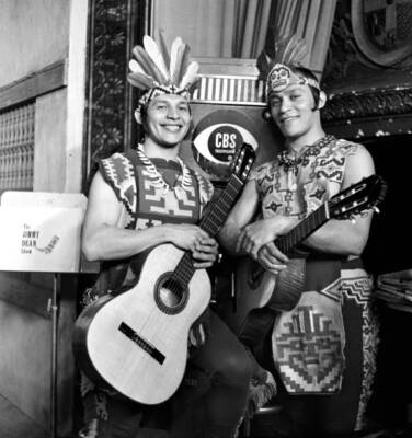 The Jimmy Dean Show a TV daytime variety series Los Indios Tab- 1959 Old Photo