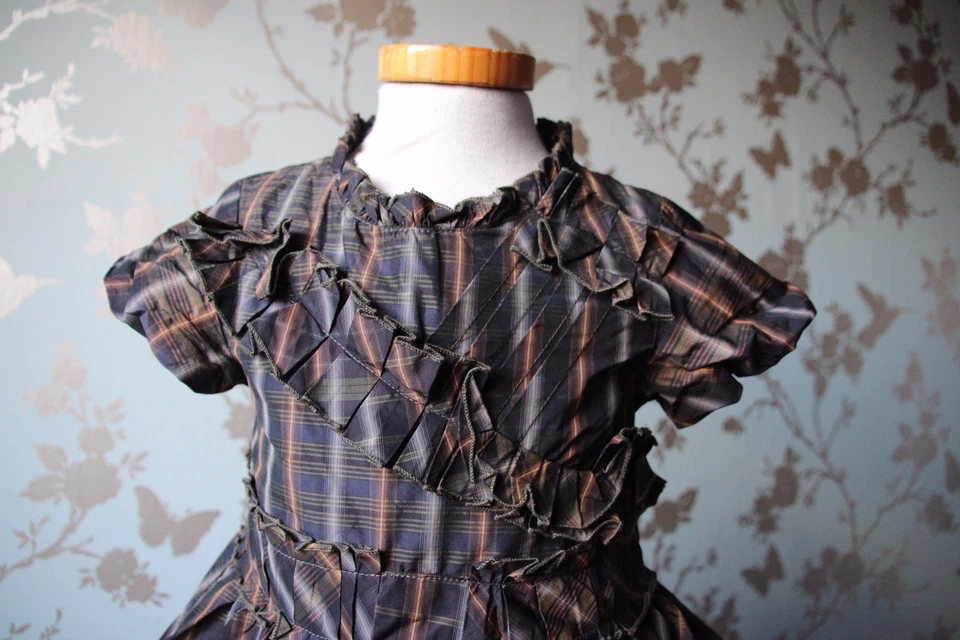 SALE  Jottum dress Sannelux 116 / 6 yrs brown/green good cond party birthday  - Image 4 of 4