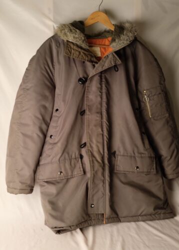 Vintage 60s 70s N-3B ? Mens Flying Mans Jacket 44 Olive Parka Military USAF - Picture 1 of 21