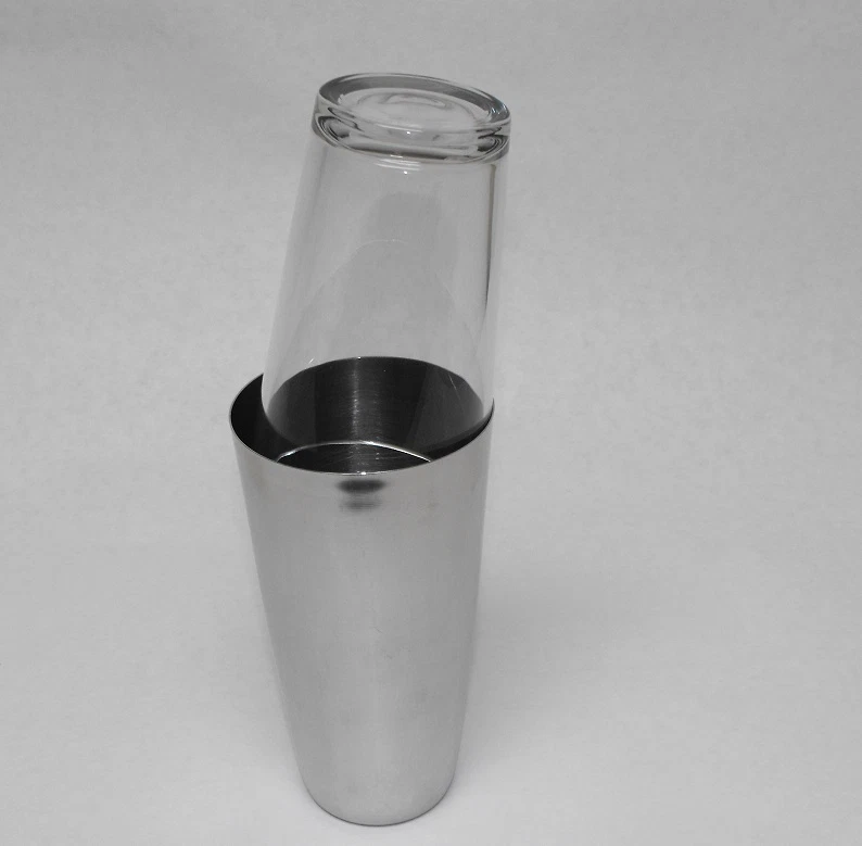 QLL Boston Shaker Professionale In Acciaio Inox Per Cocktail - Set Da 590 Ml E 794 G - Ideale Per Baristi E Appassionati, Con Chiusura Ermetica
