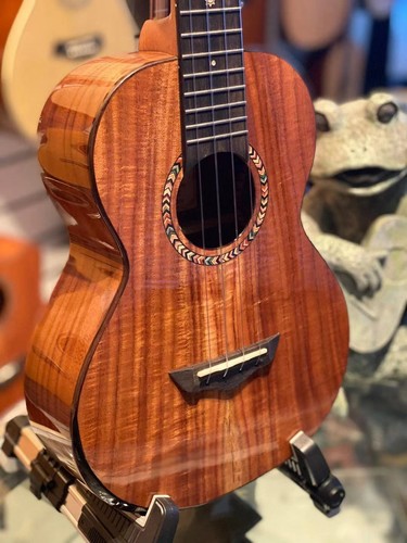 Kamehameha Ukulele KT-52 Tenor All Solid Acacia Koa Gloss Hawaii *Not electric - Picture 4 of 10