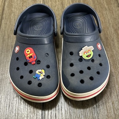 Boys Crocs w/Charms Size 4 Super Mario Big Kids Shoes Sandals
